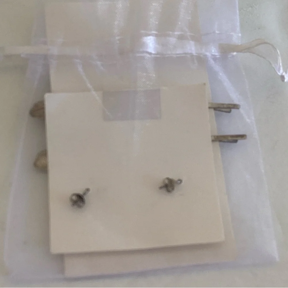 LITTLE WOODLANDER Silver Feather Hair Pins Bobby Pin 2 pc. Woodlands Nature